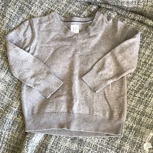 Gap Kids Grey Sweater - like new
